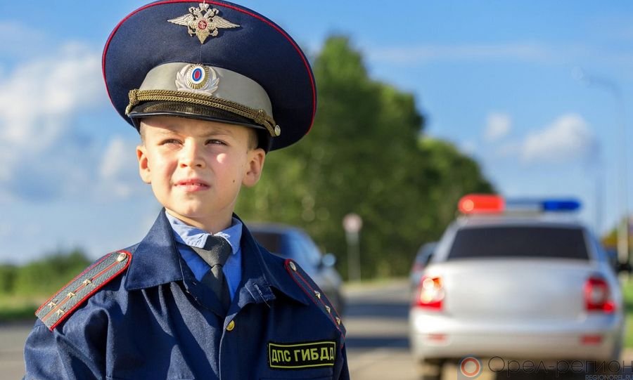 С Днем ветерана органов внутренних дел 